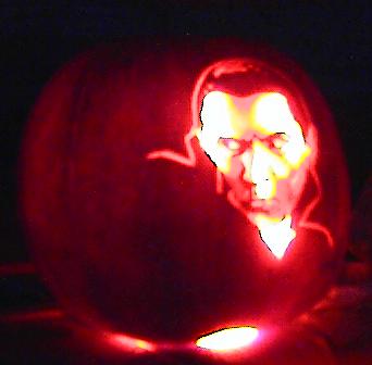 vampirepumpkin.JPG (12139 bytes)